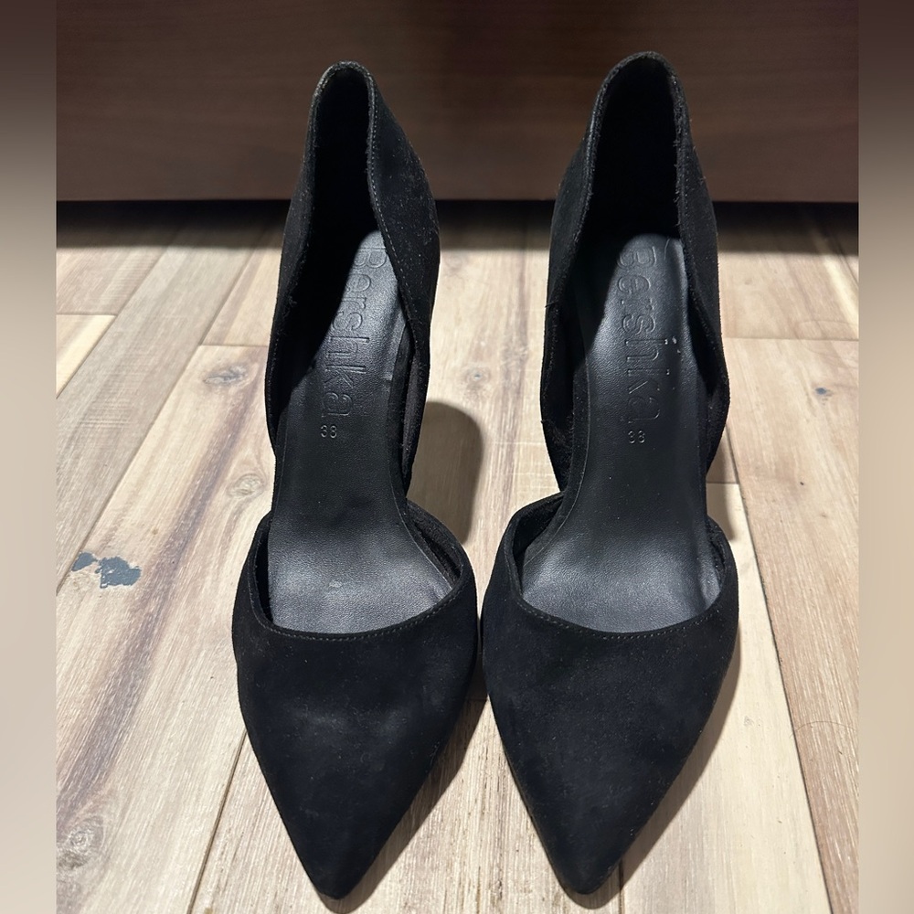 Suede BERSHKA heels